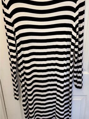 Michael Kors Black and White Striped Long Sleeve Dress